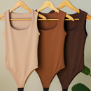 Kit 3 Body Feminino Decote Quadrado Alça Larga Regata Suplex Liso Casual